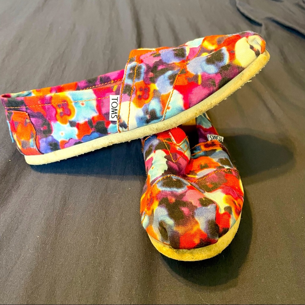 Toms water color shoes